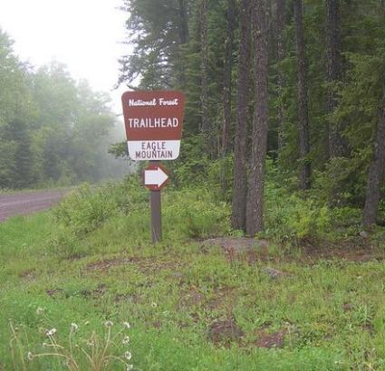 Eagle Mountain trailhead - Photo by Jimmy Emerson, via Flickr