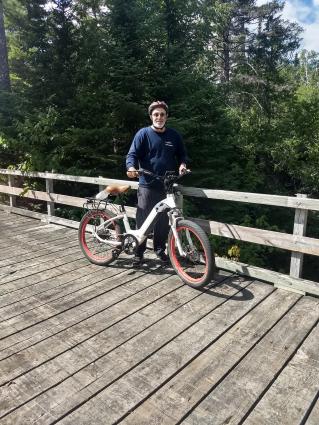 Harvey Josin, enjoying an eBike ride in Lutsen. Photo courtesy of North Shore eBike