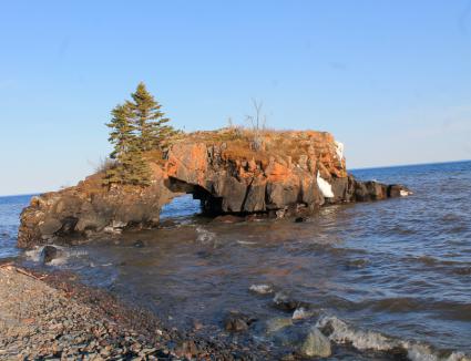 Hollow Rock. All photos by Rhonda Silence