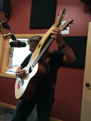 Jon Kallberg on the harp guitar