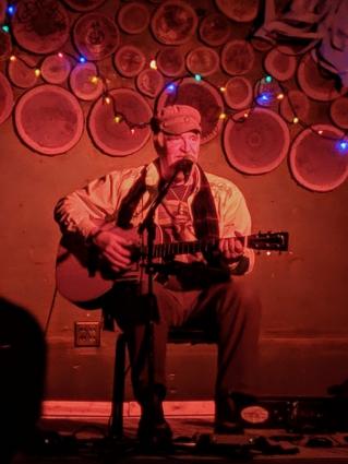 Charlie Roth plays at Wunderbar (photo by Will Moore)