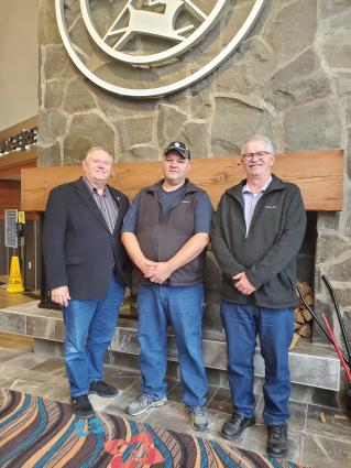 Senator Tom Bakk, Grand Portage Tribal Chairman Bob Deschampe, Representative Rob Ecklund - 11-01-21 Photo by Rhonda Silence