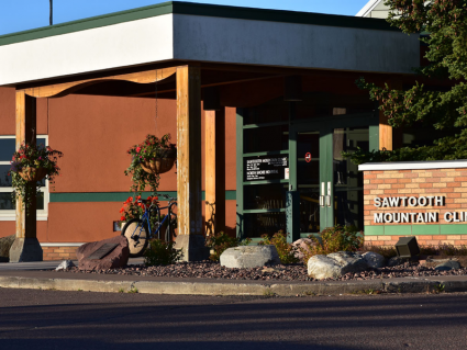 Sawtooth Mountain Clinic. WTIP file photo