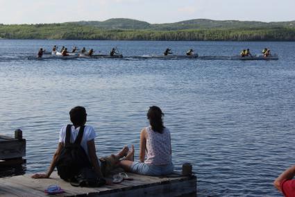 Buket Şağan and Taner Kelleş enjoy the canoe races. All photos by Joe Friedrichs.